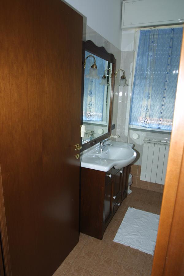Borromeo Residenze Service S.A.S เปสเคียรา บอร์โรเมโอ ภายนอก รูปภาพ